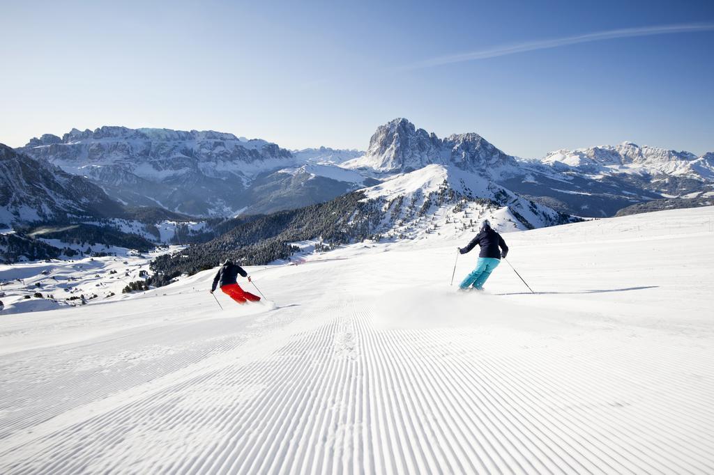 Hotel Armin Selva di Val Gardena Bagian luar foto